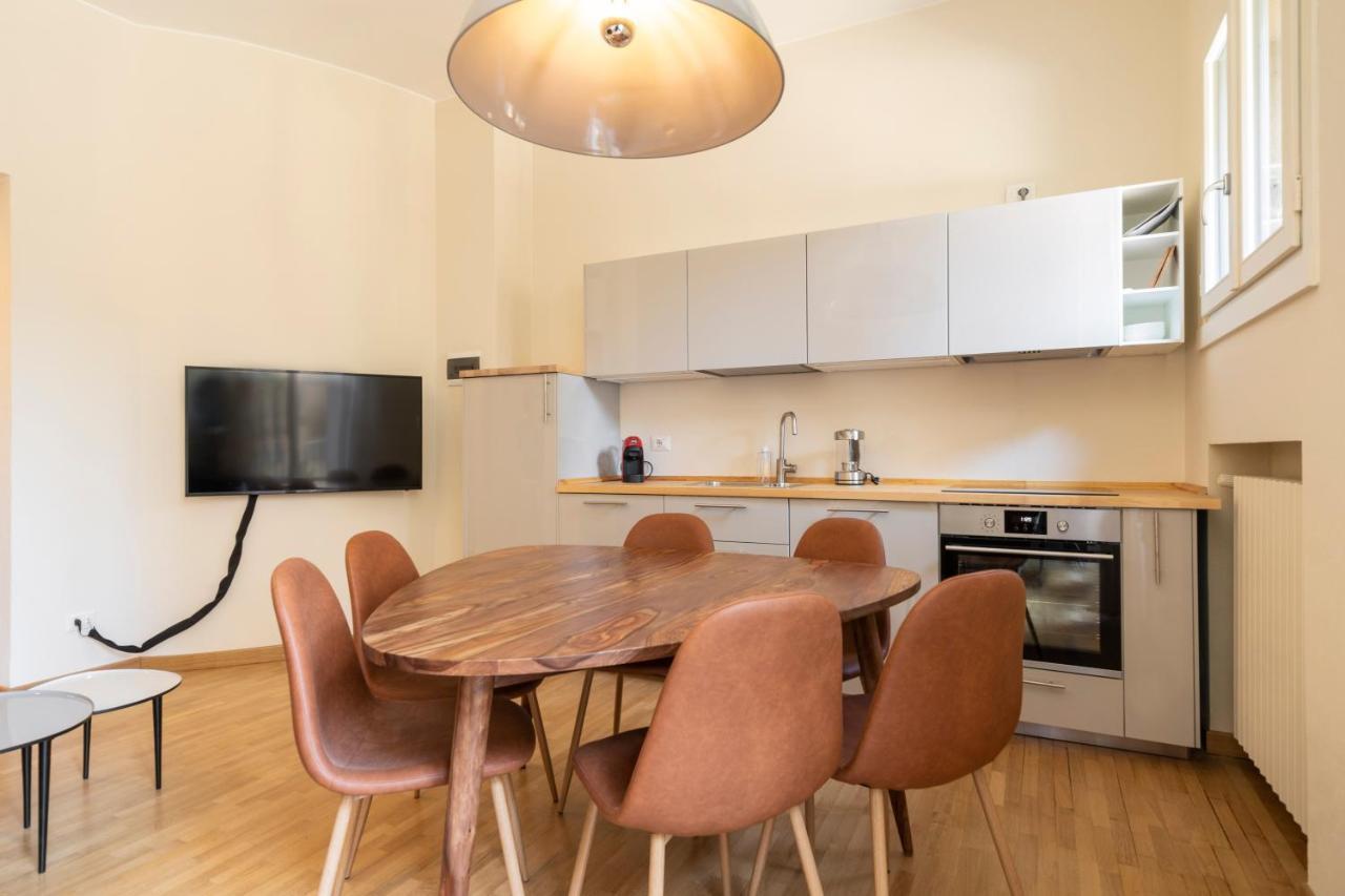 Residenza Cornaggia Apartment Milan Exterior photo